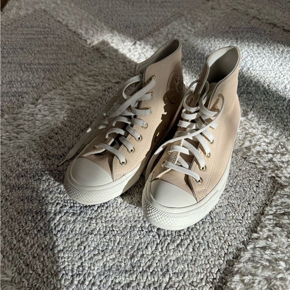 Chuck Taylor All Star Earthy Neutrals leather high top sneakers size 7.5 - Picture 8 of 16